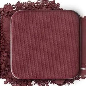 COPY - ❤️BERRY SHADY❤️Makeup Geek Signature Eyeshadow NWT